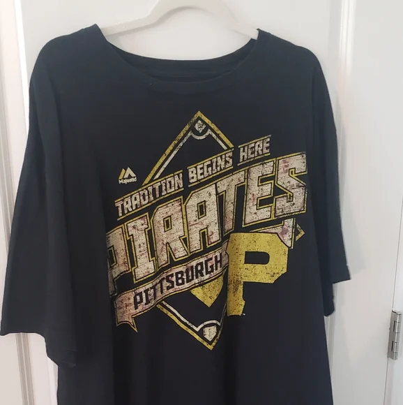 Pittsburgh Pirates T-Shirt - Picture 3 of 7